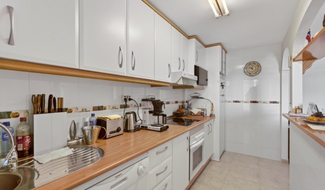 Resale - Apartment - Orihuela Costa - Playa Flamenca