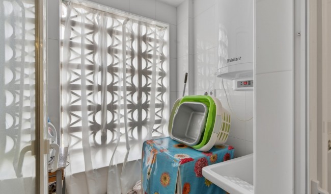 Resale - Apartment - Orihuela Costa - Playa Flamenca