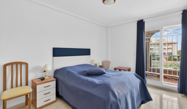 Resale - Apartment - Orihuela Costa - Playa Flamenca
