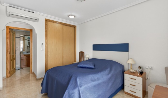 Resale - Apartment - Orihuela Costa - Playa Flamenca