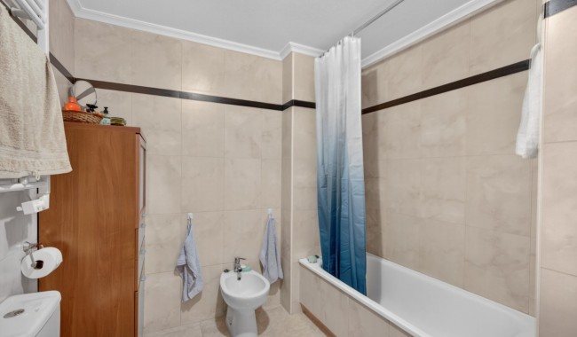 Resale - Apartment - Orihuela Costa - Playa Flamenca