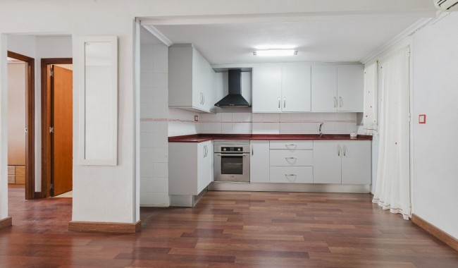 Lägenhet - Begagnad - Torrevieja - Playa de La Acequion