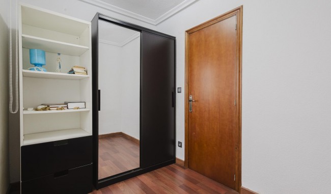 Segunda mano - Apartamento - Torrevieja - Playa de La Acequion