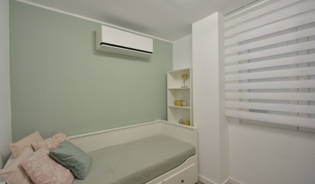 Begagnad - Lägenhet - Torrevieja - Playa Acequion