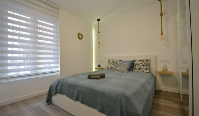 Begagnad - Lägenhet - Torrevieja - Playa Acequion