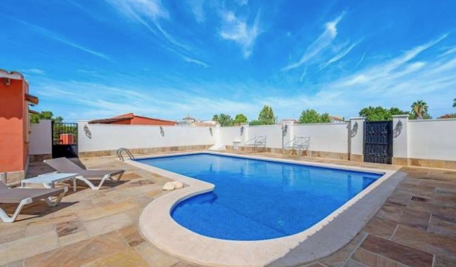Begagnad - Villa - Las Heredades - Heredades