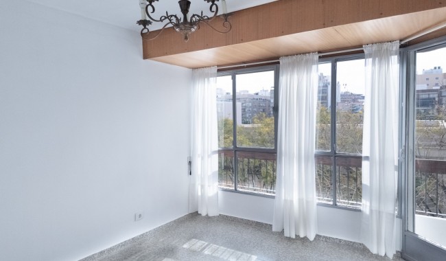 Resale - Apartment - Alicante - Center
