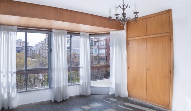 Resale - Apartment - Alicante - Center