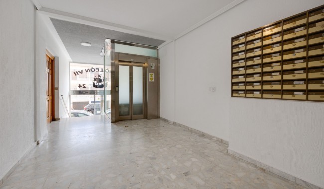 Sprzedaż - Apartament - Torrevieja - Playa del cura