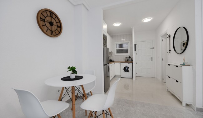Sprzedaż - Apartament - Torrevieja - Playa del cura