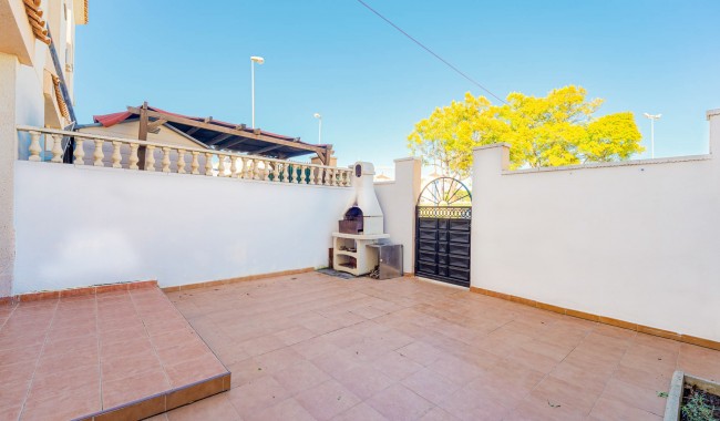 Resale - Townhouse - Punta Prima