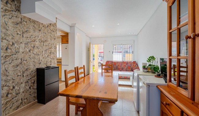 Resale - Townhouse - Punta Prima