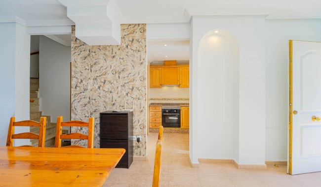 Resale - Townhouse - Punta Prima