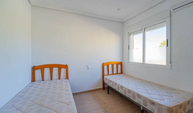 Resale - Townhouse - Punta Prima