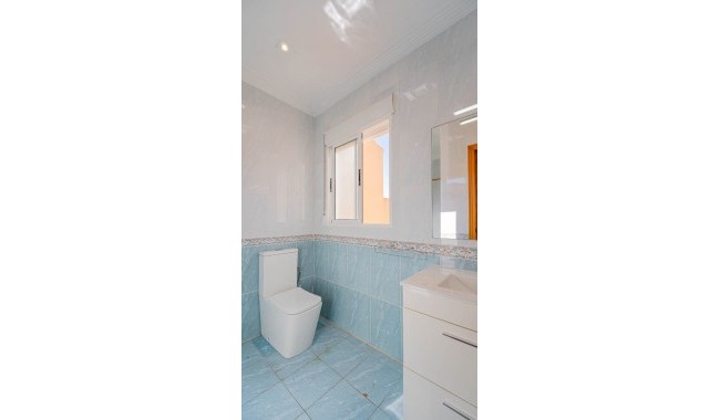Resale - Townhouse - Punta Prima