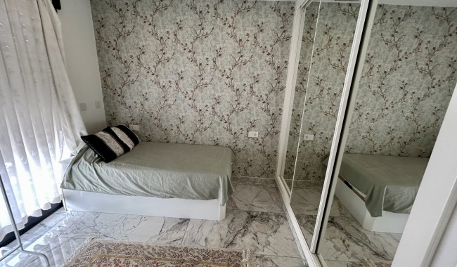 Begagnad - Villa - Torrevieja - Los Balcones
