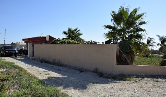 Resale - Plot - Catral