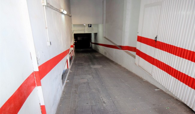 Brukt - Parkering - Guardamar - Beach Guardamar