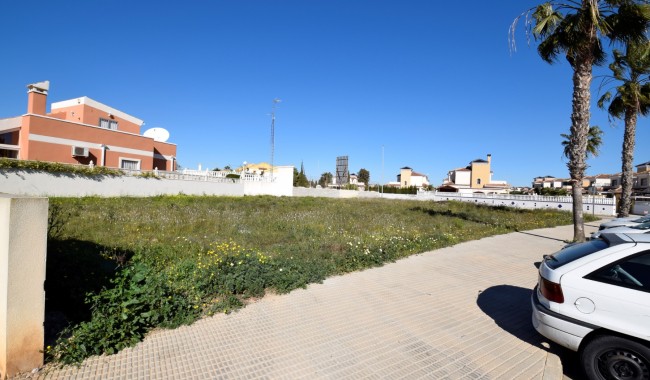 Resale - Plot - Guardamar - Urb. El Raso