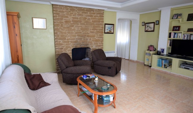Resale - Villa - Torrevieja - Aguas Nuevas