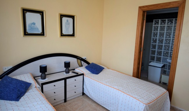 Resale - Villa - Torrevieja - Aguas Nuevas