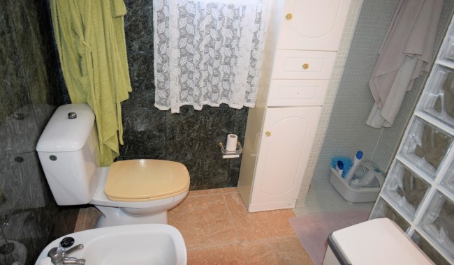 Resale - Villa - Torrevieja - Aguas Nuevas