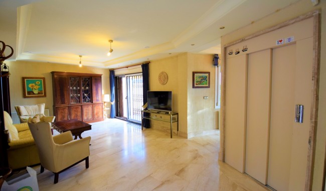 Begagnad - Villa - Guardamar - Urb. El Moncayo