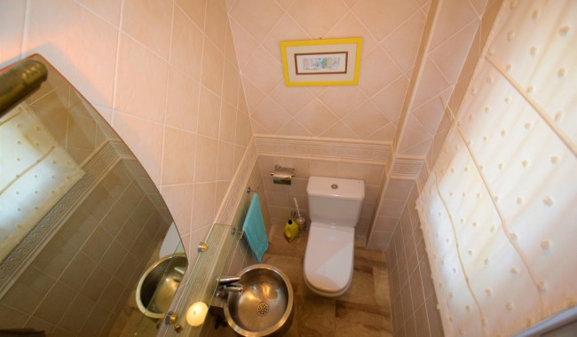 Begagnad - Villa - Guardamar - Urb. El Moncayo