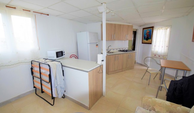 Begagnad - Villa - Guardamar - Urb. El Moncayo