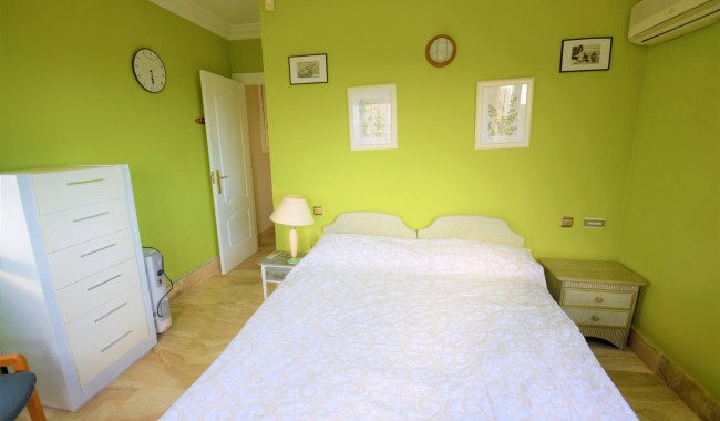 Begagnad - Villa - Guardamar - Urb. El Moncayo