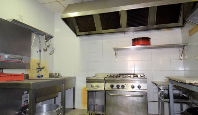 Segunda mano - Local comercial - Guardamar - Guardamar del Segura