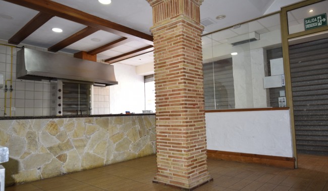 Segunda mano - Local comercial - Guardamar - Guardamar del Segura
