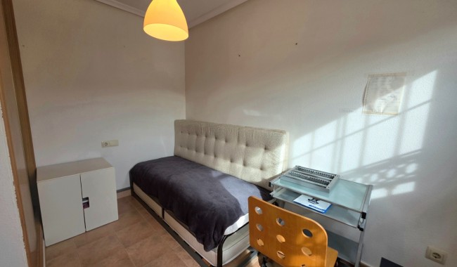 Begagnad - Radhus - Guardamar - Urb. Los Altos de Eden