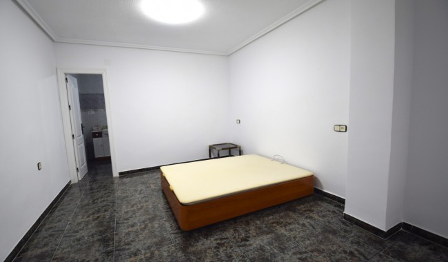 Sprzedaż - Apartament - Guardamar - Pueblo