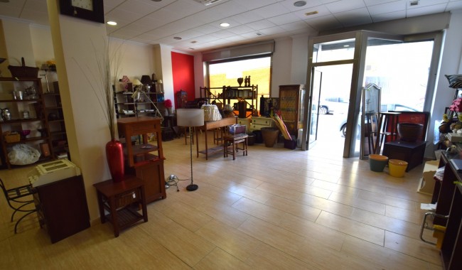 Segunda mano - Local comercial - Guardamar - Town Guardamar