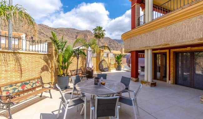 Resale - Villa - Orihuela