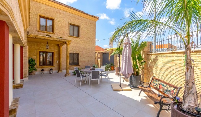 Resale - Villa - Orihuela