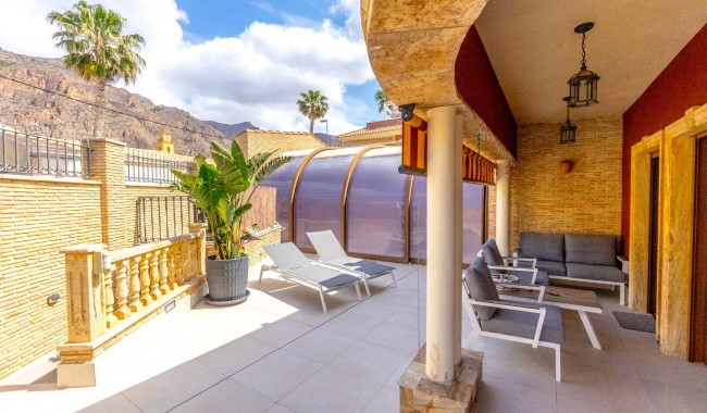 Resale - Villa - Orihuela