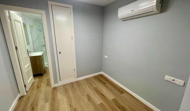 Begagnad - Lägenhet - Torrevieja - La Mata