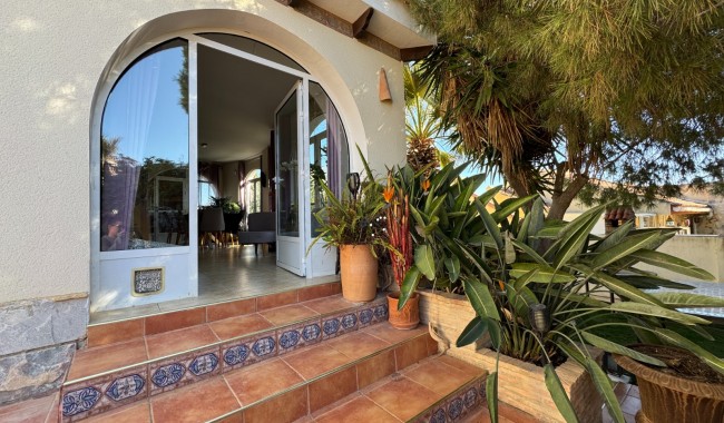 Segunda mano - Villa - Orihuela Costa - La Zenia