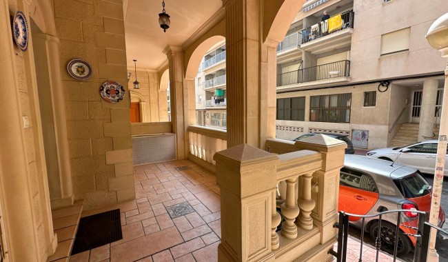Sprzedaż - Apartament - Guardamar - CENTRO