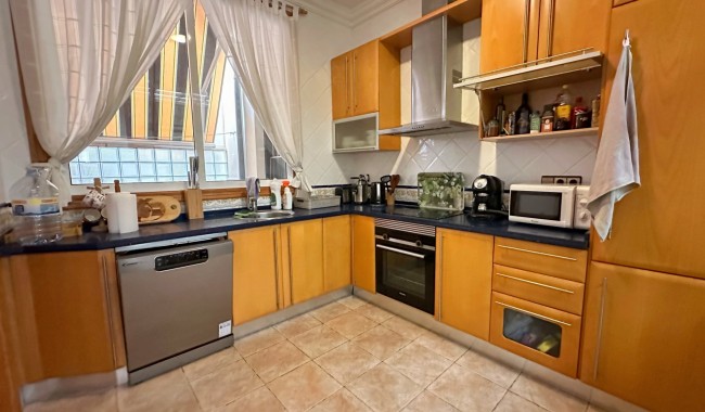 Sprzedaż - Apartament - Guardamar - CENTRO