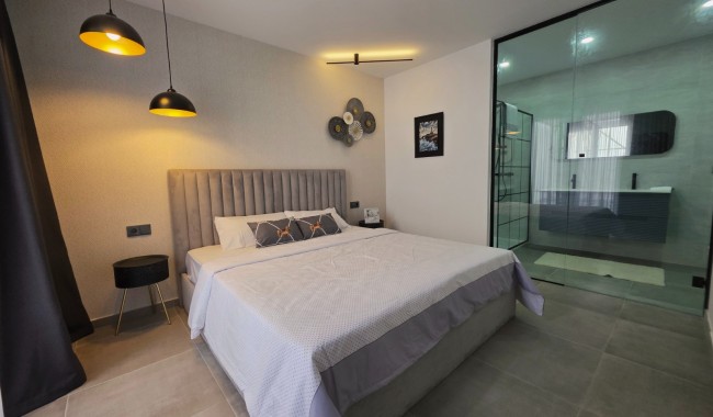 Segunda mano - Apartamento - Torrevieja - Puerto