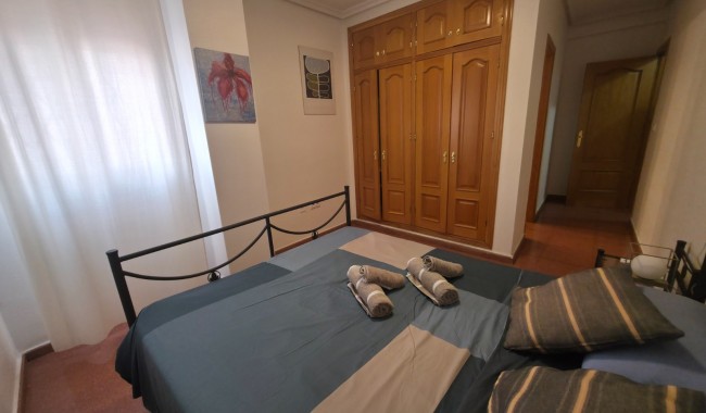 Sprzedaż - Apartament - Torrevieja - Paseo maritimo