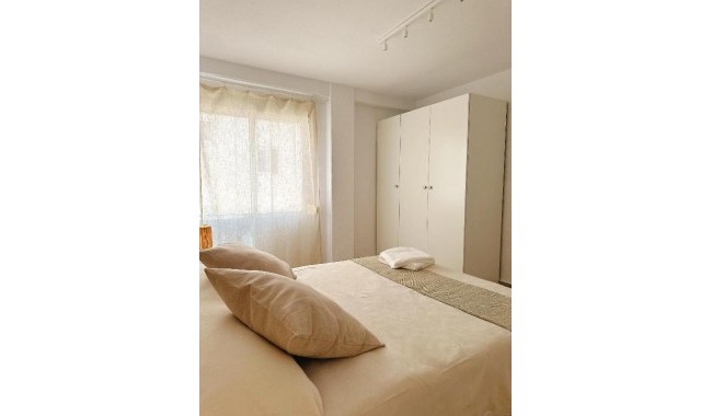 Sprzedaż - Apartament - Torrevieja - Playa del cura