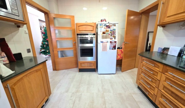Resale - Villa - Torrevieja - Cabo Cervera