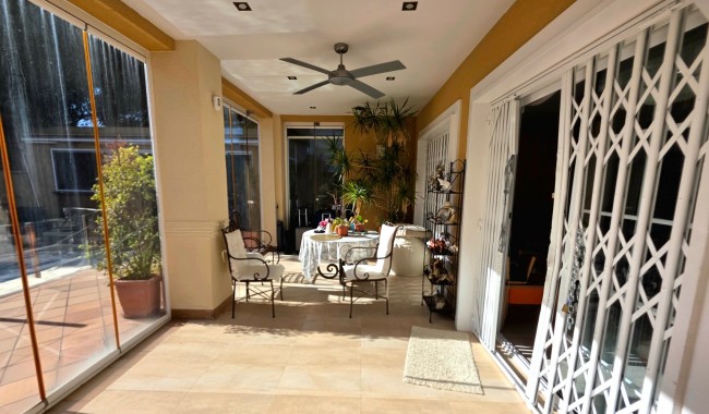 Resale - Villa - Torrevieja - Cabo Cervera