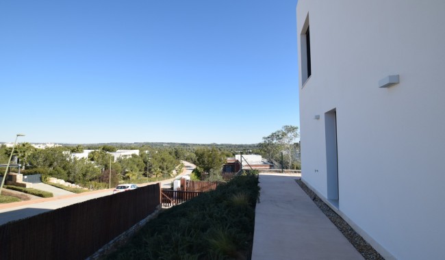 Segunda mano - Villa - Orihuela - Las Colinas Golf Resort