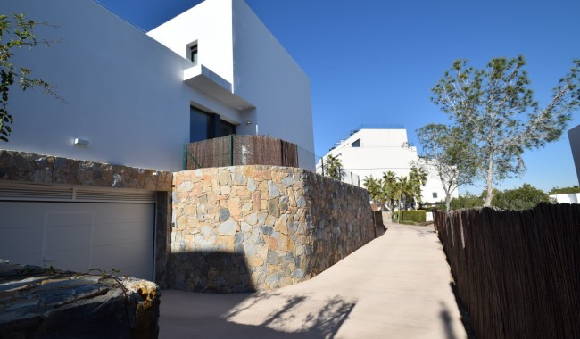 Segunda mano - Villa - Orihuela - Las Colinas Golf Resort