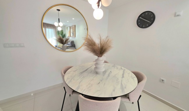 Resale - Apartment - Guardamar